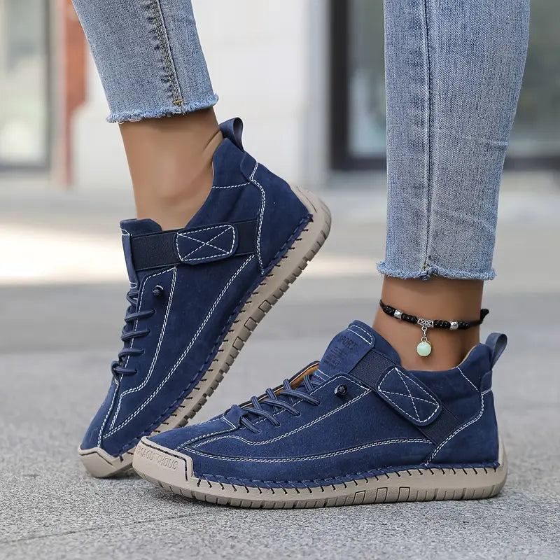 Women's lightweight breathable leather slip-on sneakers with wide toe box
