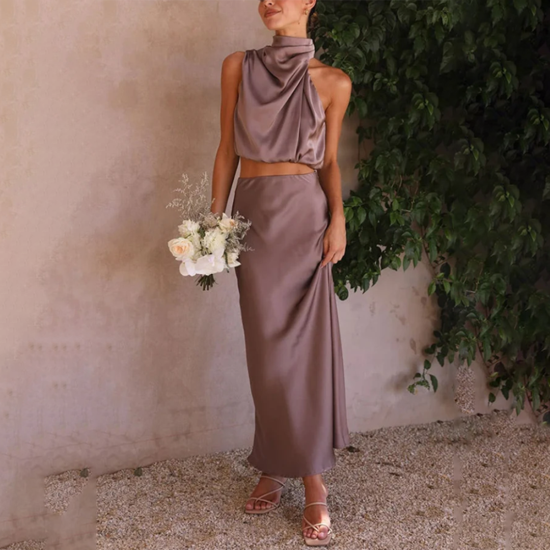 Women maxi skirt high neck side zip ankle length regular fit