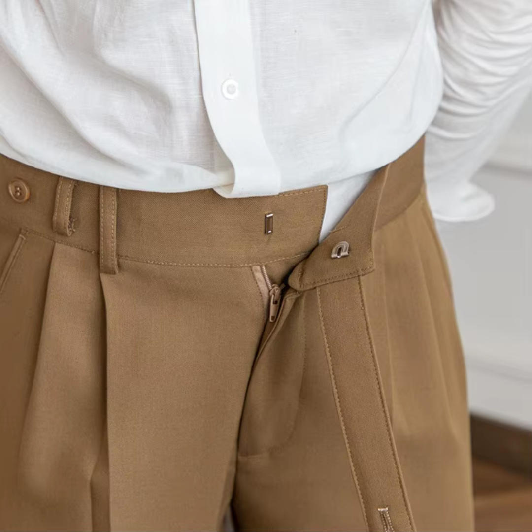 Men pleated high waist chino trousers in classic tailored fit