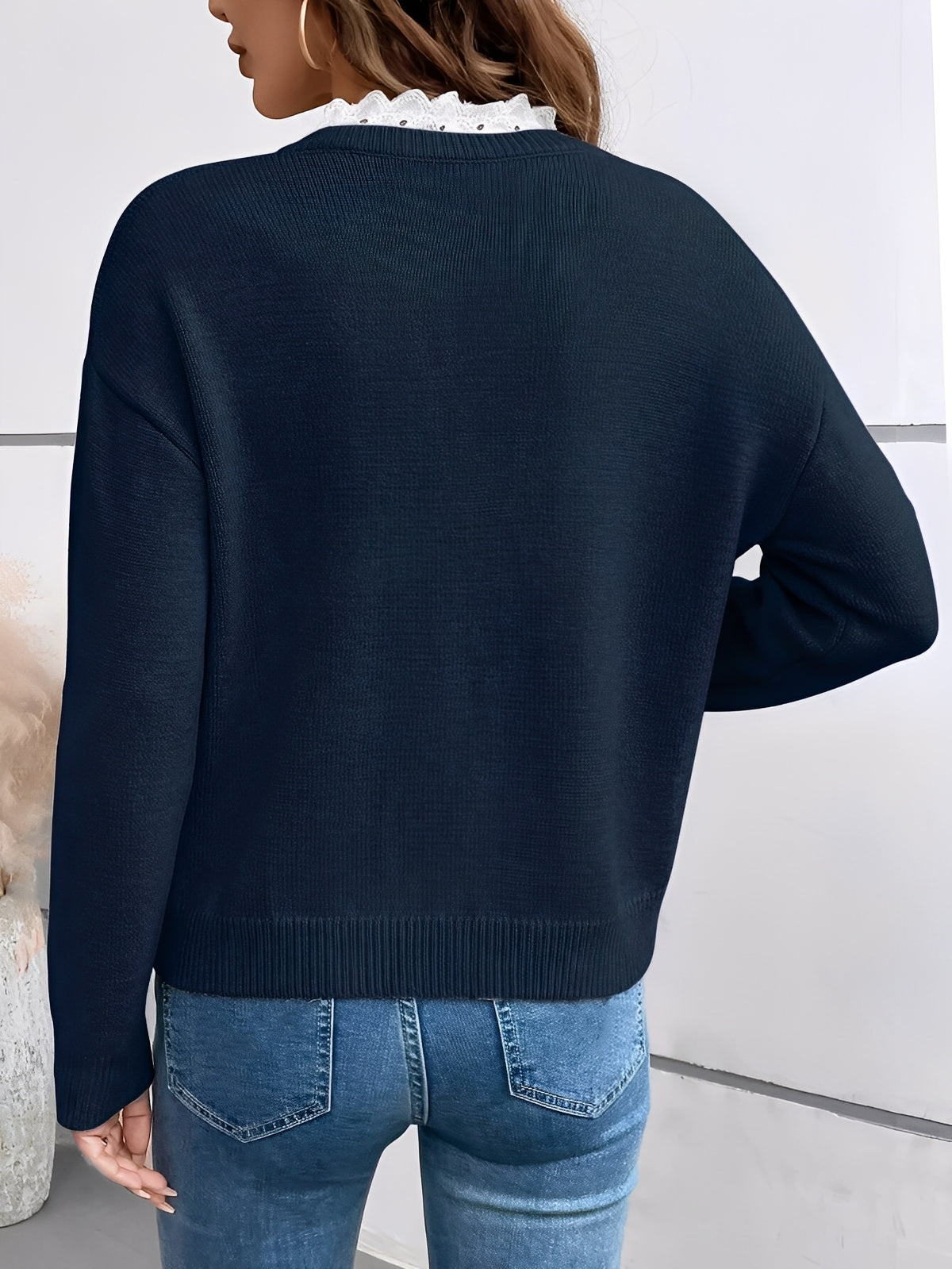 Women lace neckline long sleeve blouse fitted style