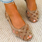 Women's orthopedic sandals with cutout detail and open toe, summer casual style