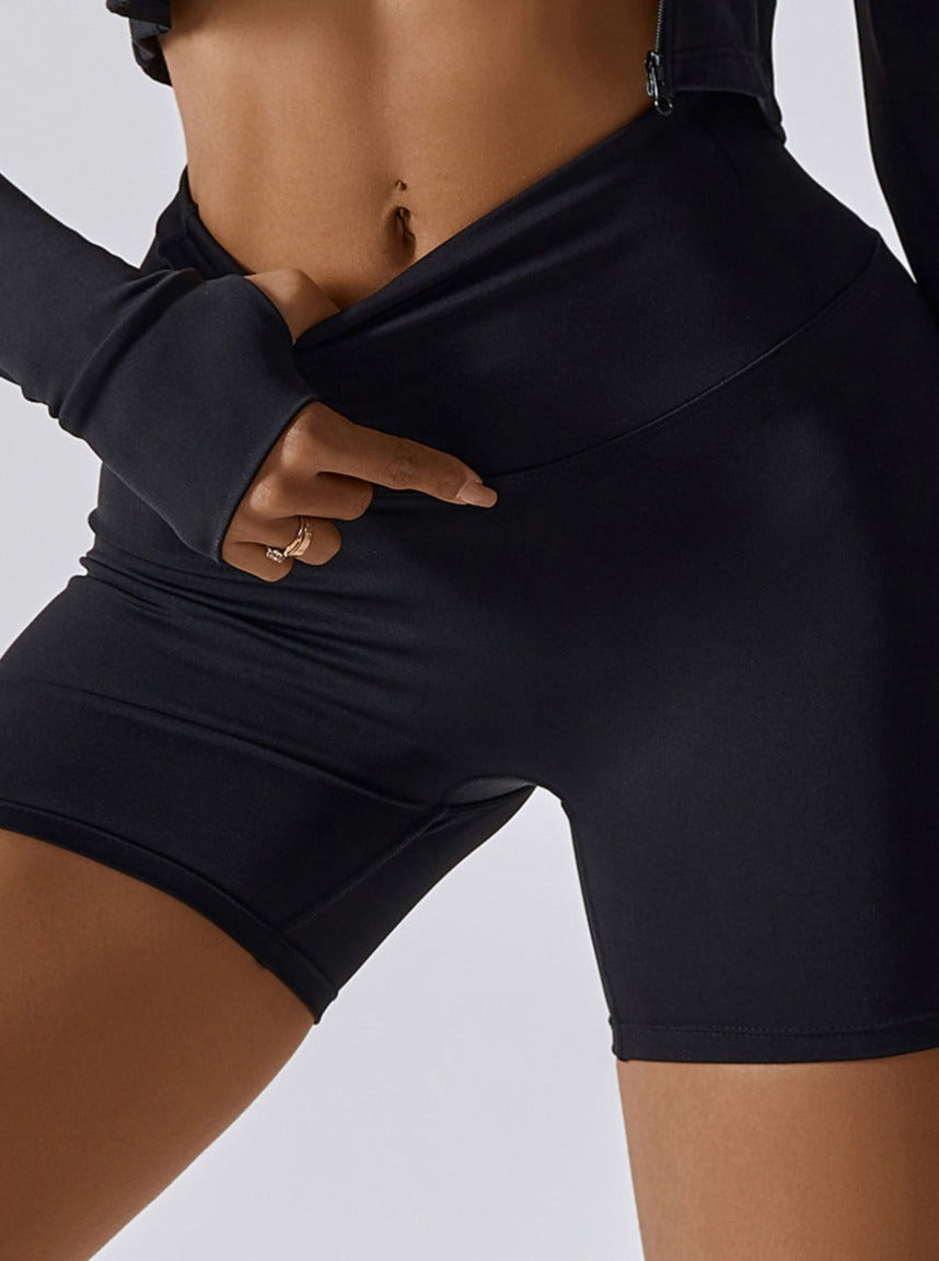 Women's seamless high waist sport shorts for gym yoga and activewear