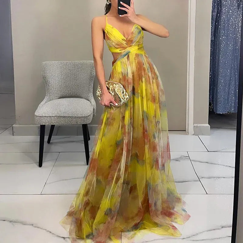 Women's floral maxi dress with adjustable back closure, sleeveless summer style