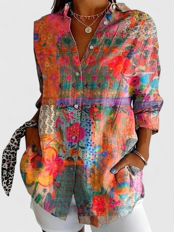 Women's blouse with colorful print and relaxed fit, casual everyday top