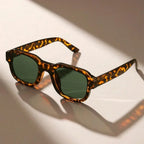 Acetate bold frame retro sunglasses with full UV protection in leopard black and yellow