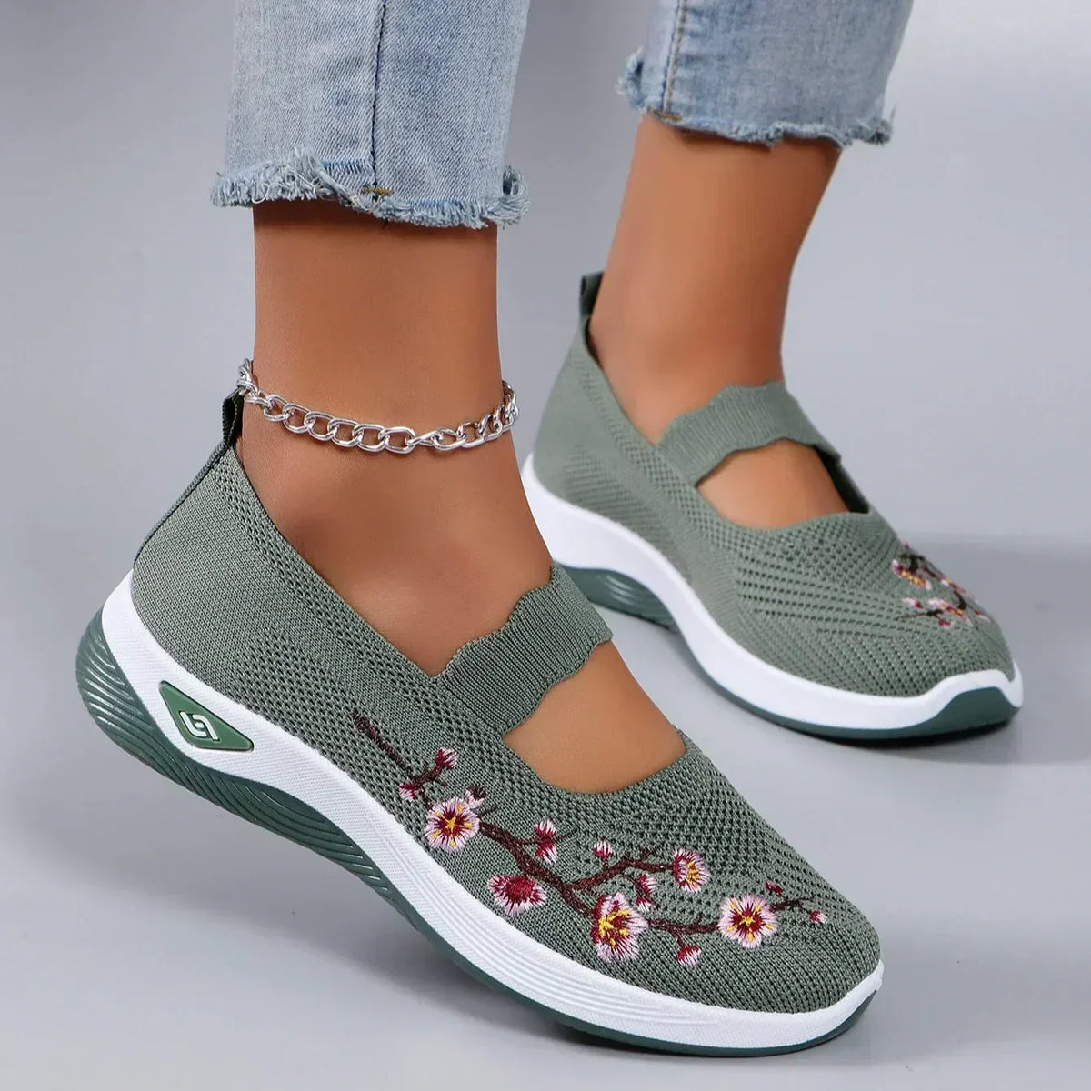 Orthopedic Shoes Women Lightweight Breathable Cushioned Support
