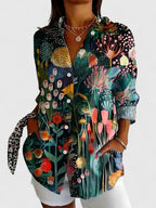 Women's blouse with colorful print and relaxed fit, casual everyday top