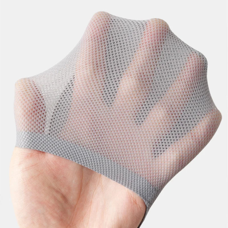 Invisible breathable anti-slip low cut socks, no-show design with cotton sole