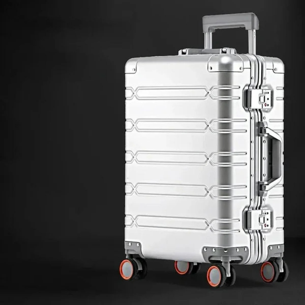 Aluminium magnesium luggage set with TSA lock and 360 spinner wheels