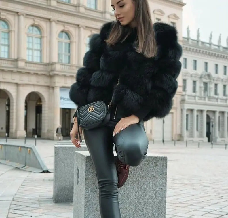Faux fur coat women's glamour jacket in soft animal-friendly synthetic fur