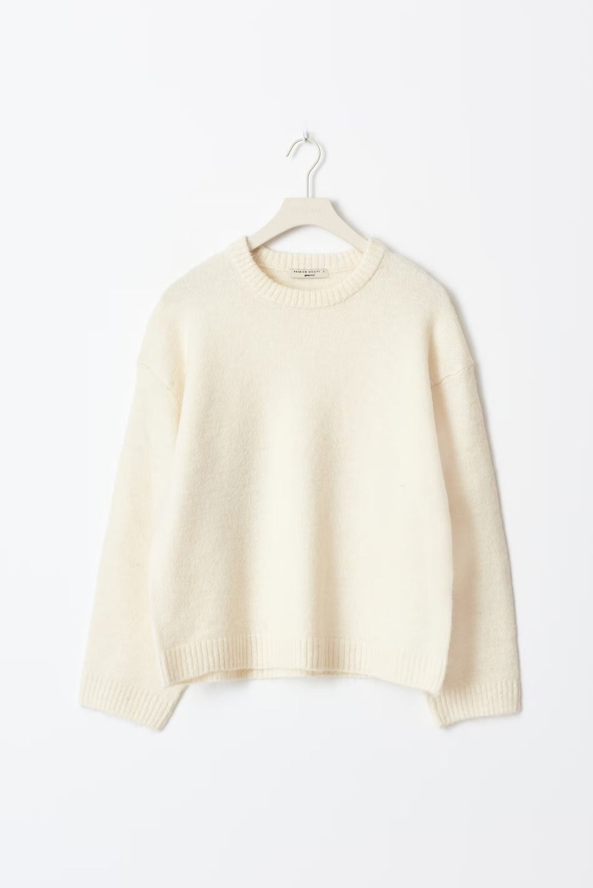 Women's oversized sweater with round neck and balloon sleeves in rose, cream and grey