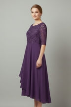 Women's midi dress with round neckline and short sleeves, loose fit, small-scale pattern