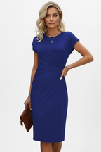 Women's knee-length dress with round neckline, ruched waist and cap sleeves