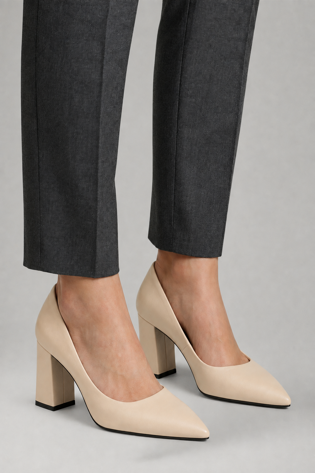 Women leather pumps pointed toe block heel slip on design