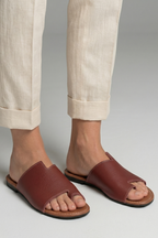 Women open toe slip-on flat sandals with leather lining and textured outsole
