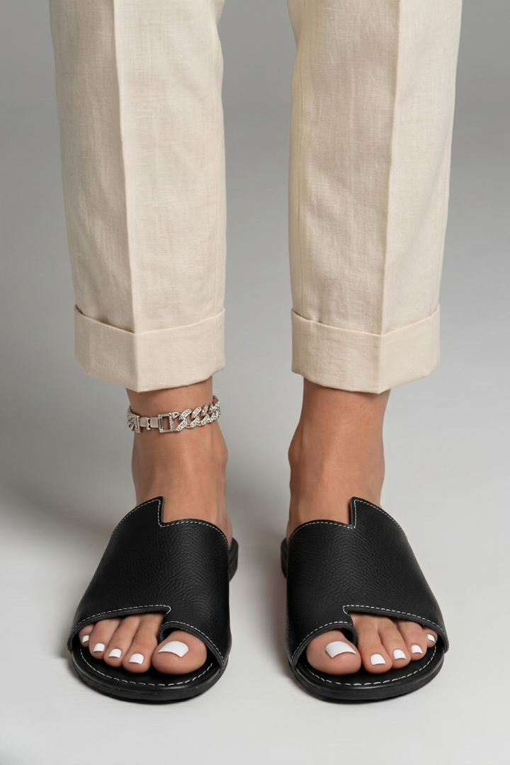 Women open toe slip-on flat sandals with leather lining and textured outsole