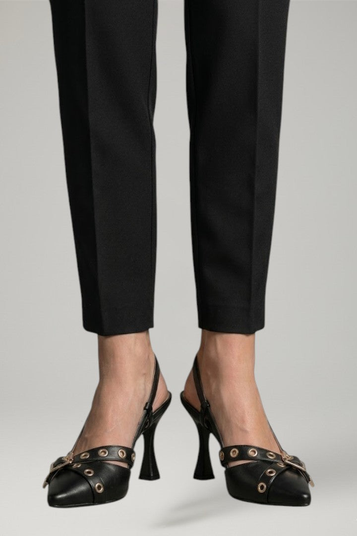 Women leather sandals pointed toe stiletto heel with buckle fastening