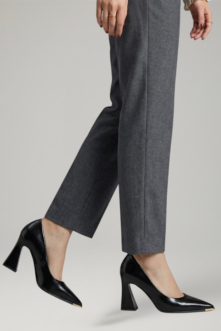 Women leather pointed toe slip on flats in smooth leather upper flat rubber sole