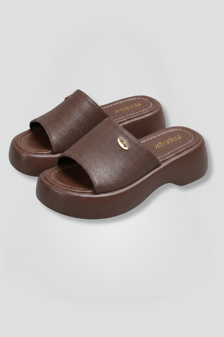 Women open toe platform slippers slip-on with leather-lined interior