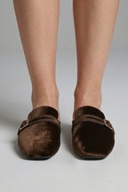 Women's slip-on slippers square toe leather lined fabric upper
