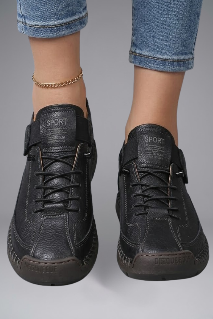 Women's leather trainers with elastic side panels and EVA sole, slip-on sneakers