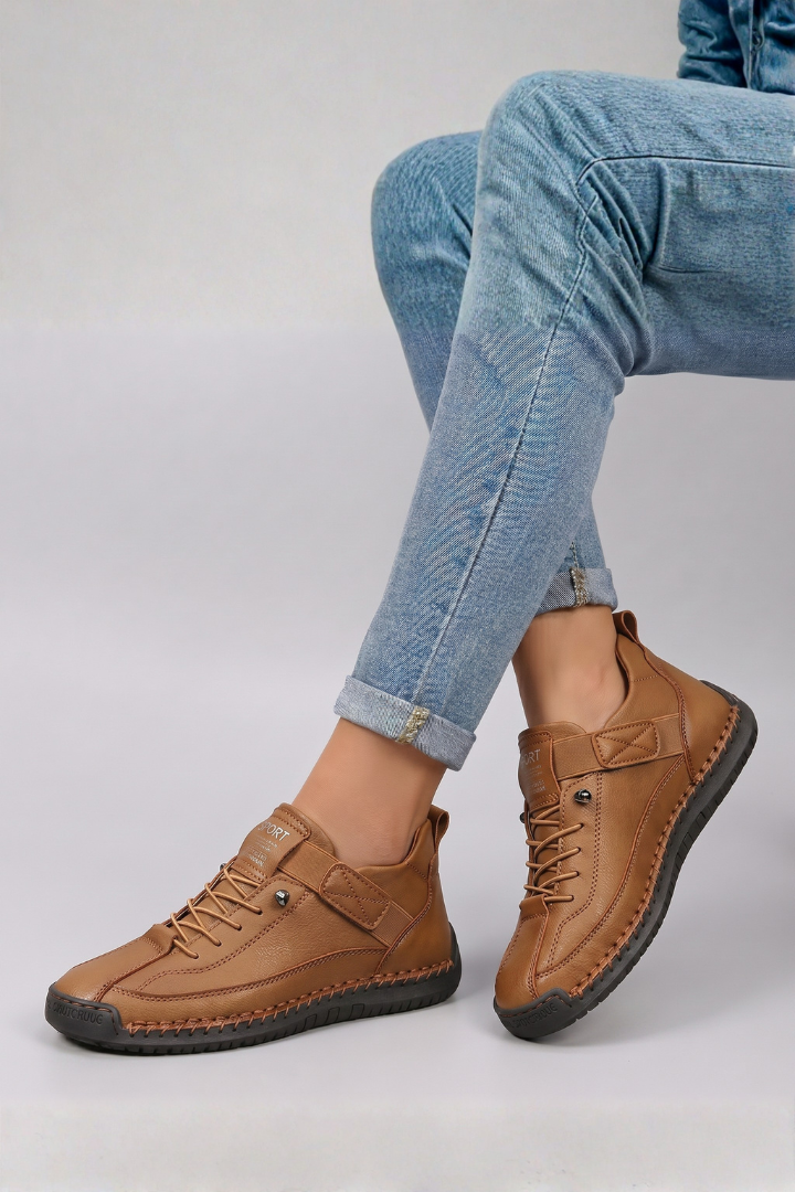 Women leather trainers lace-up front in multiple colours