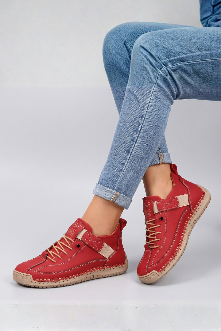 Women leather trainers lace-up front in multiple colours