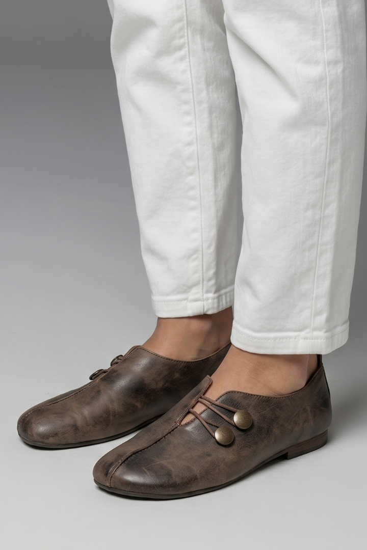 Women suede loafers slip-on flat with elastic loop closure and side cut-out detail