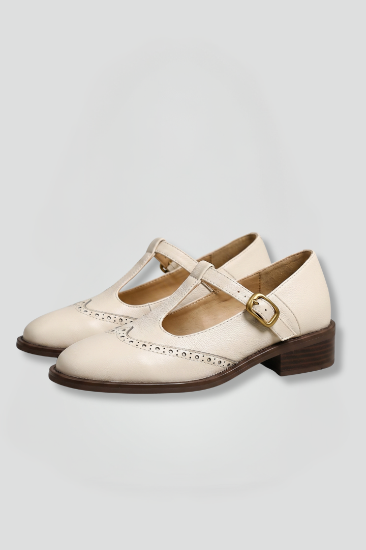 Women Mary Jane flat shoes T-strap buckle with brogue perforated detail
