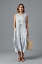 Women's midi dress sleeveless with round neckline, gathered waist and side pockets