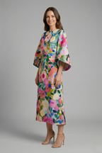 Women's midi dress with round neck and wide sleeves, abstract linear print on textured surface