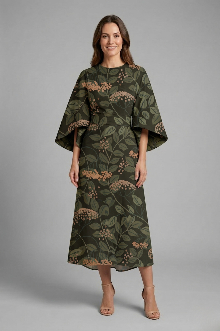 Women's midi dress with round neck and wide sleeves, abstract linear print on textured surface
