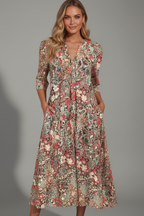 Women's midi dress with V-neck, three-quarter sleeves and all-over printed pattern