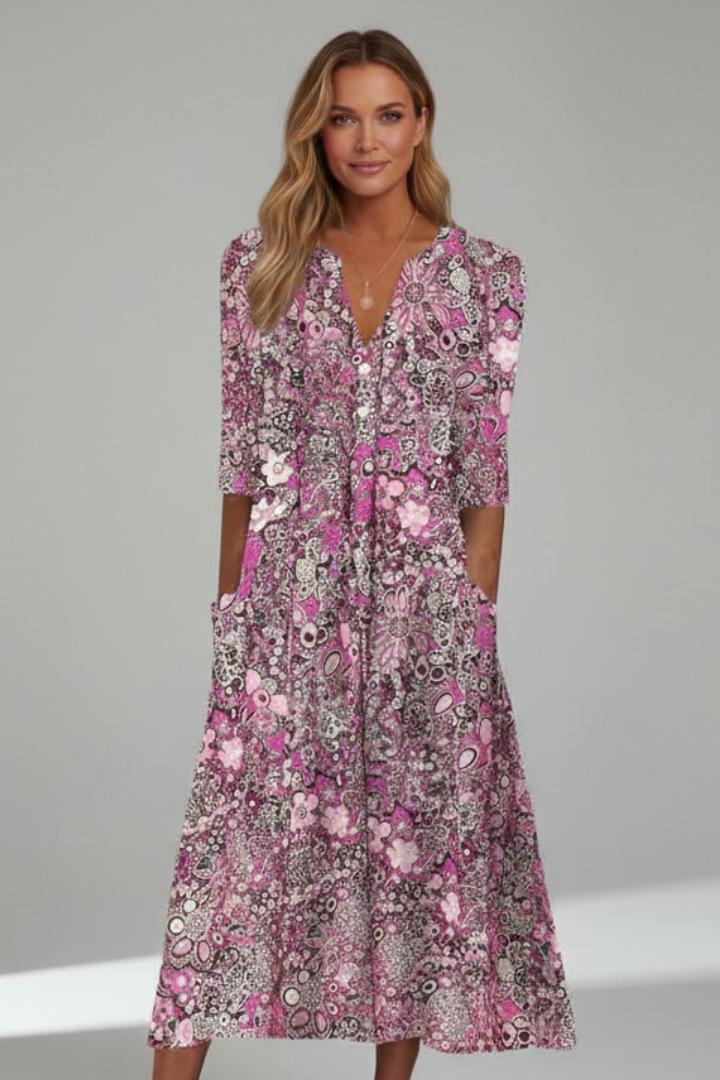 Women's midi dress with V-neck, three-quarter sleeves and all-over printed pattern