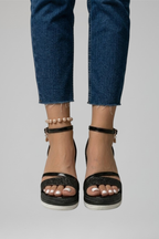 Women's orthopaedic slip-on sandals with cushioned footbed and open toe, low platform sole