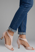 Women's orthopaedic heels with peep toe and cutout side panels, mid heel slip-on style
