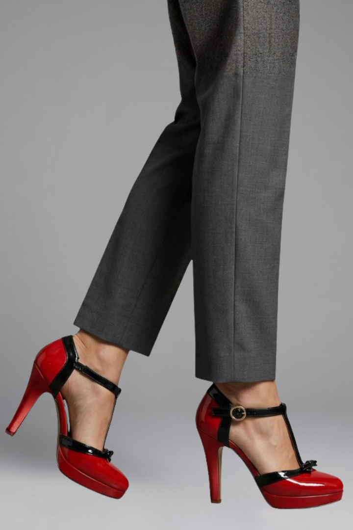 Women's orthopaedic heels with T-strap and platform sole, formal closed round toe