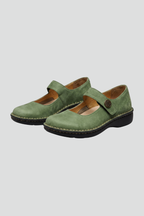 Women's orthopaedic Mary Jane flats with strap closure, rounded toe, flat sole