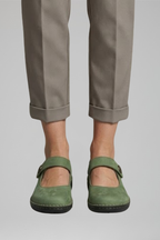 Women's orthopaedic Mary Jane flats with strap closure, rounded toe, flat sole