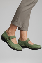 Women's orthopaedic Mary Jane flats with strap closure, rounded toe, flat sole