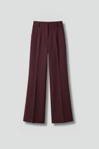 Women's high waist straight leg trousers with pull-on closure and stretch fabric