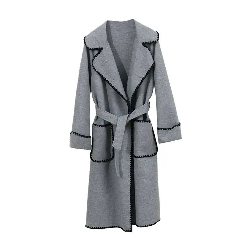Women reversible pocket coat midi length in beige and black