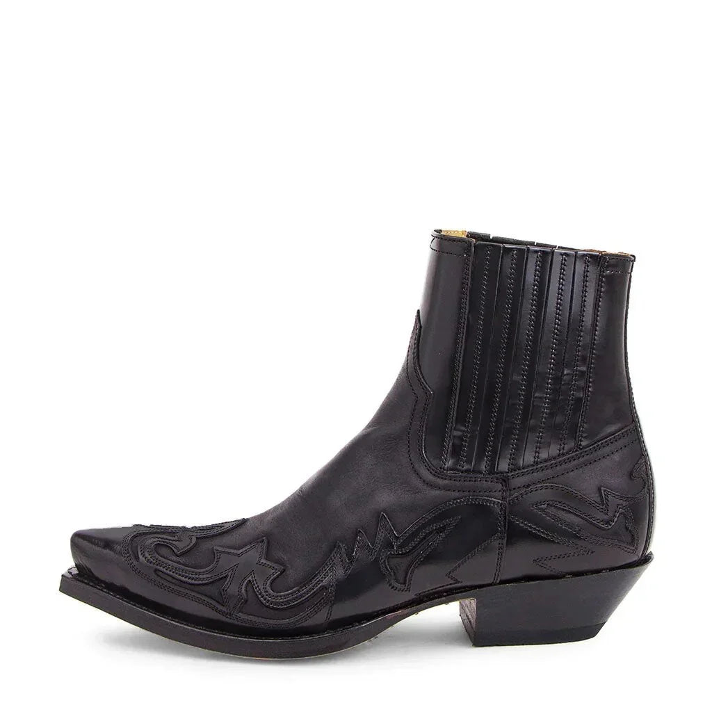 Men's leather cowboy boots western style with pointed toe and decorative stitching