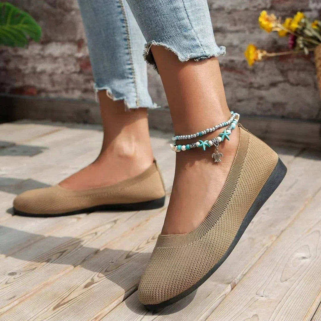 Women breathable knit non-slip sneakers lightweight slip-on casual shoes