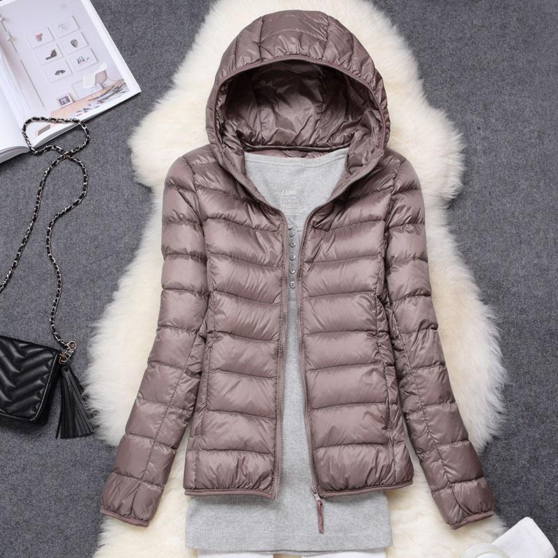Women waterproof lightweight jacket with removable adjustable hood