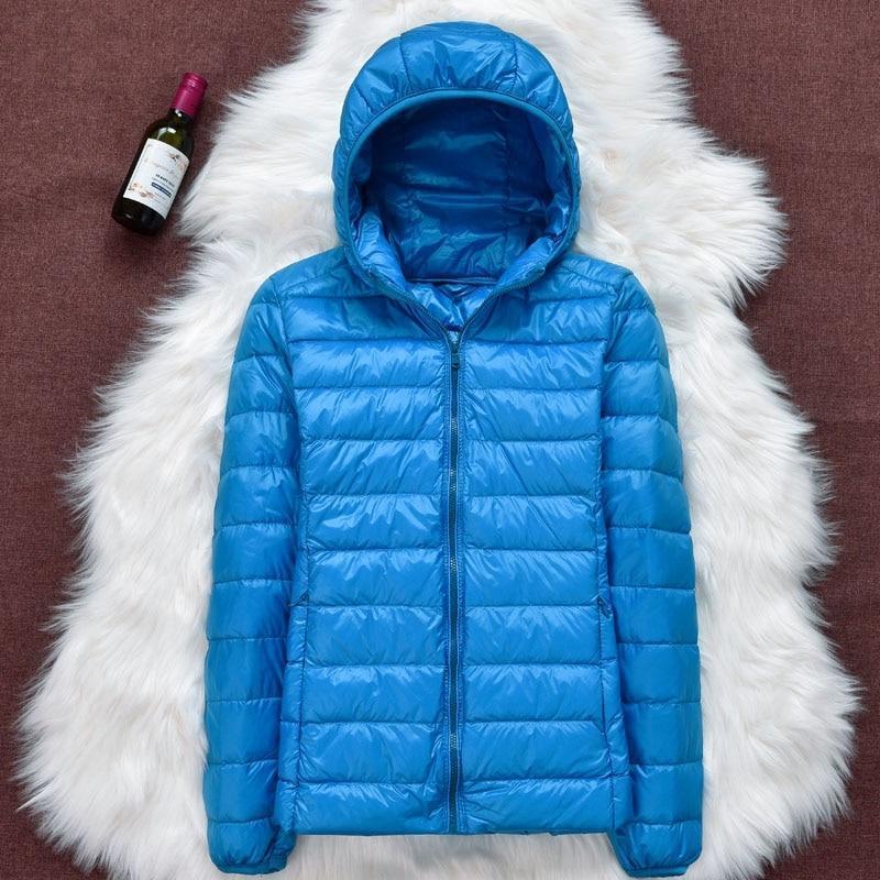 Women waterproof lightweight jacket with removable adjustable hood