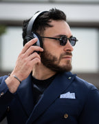 Bluetooth active noise cancelling wireless headphones over-ear with memory foam earcups