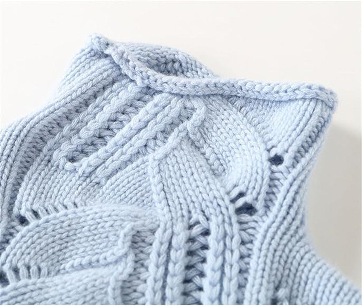 Women cable knit turtleneck sweater relaxed fit in blue beige and black