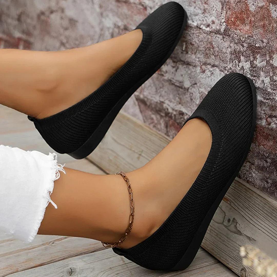 Women breathable knit non-slip sneakers lightweight slip-on casual shoes