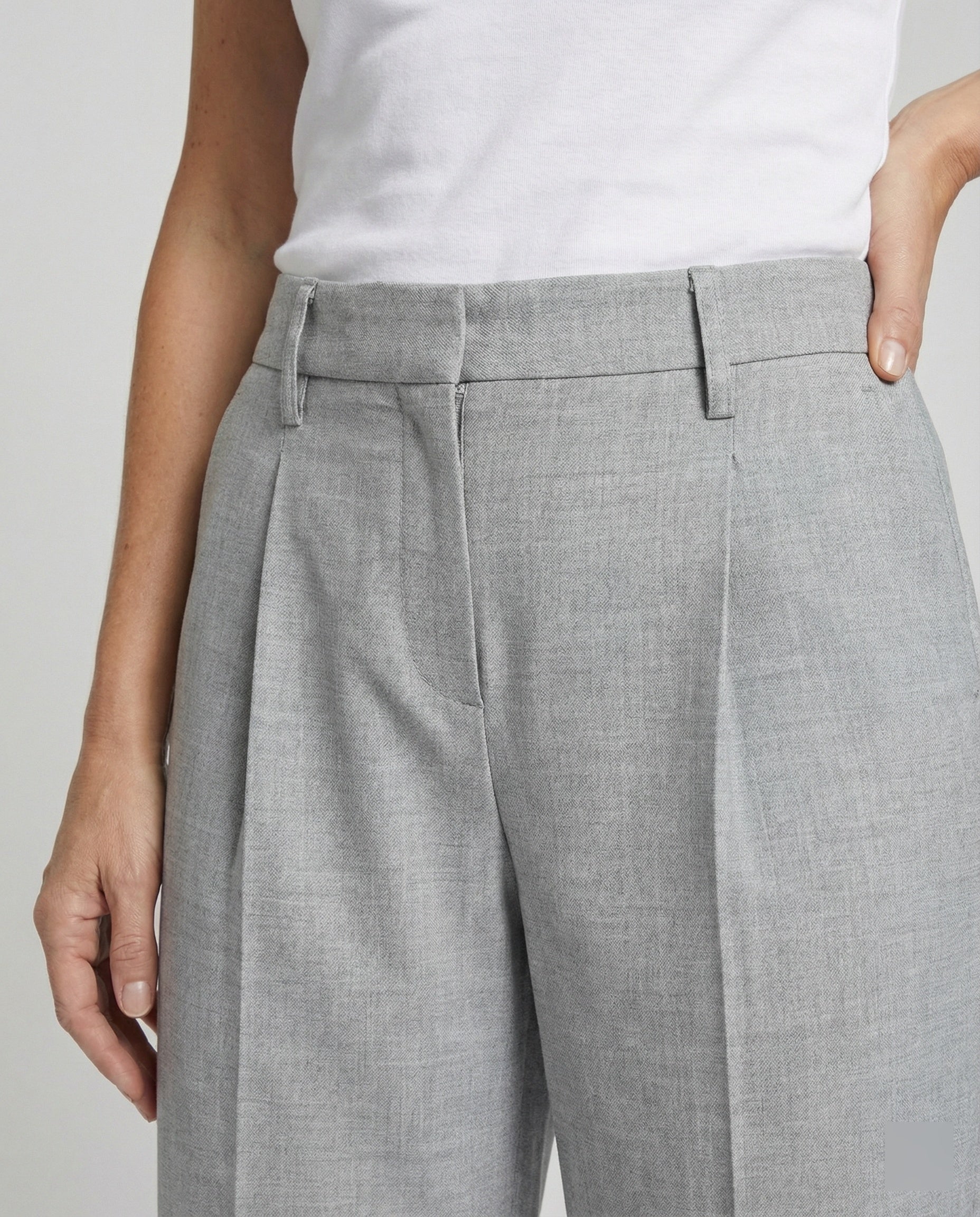 Women wide leg trousers high waist with front crease in grey